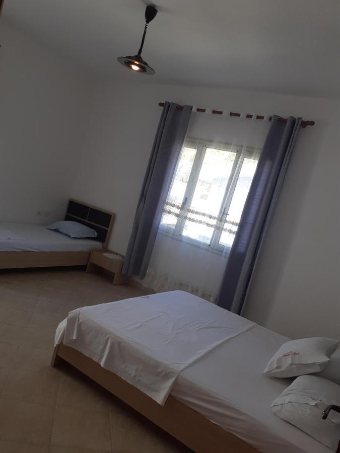 Sunset House Aurora&Ersi Apartment Orikum Bagian luar foto