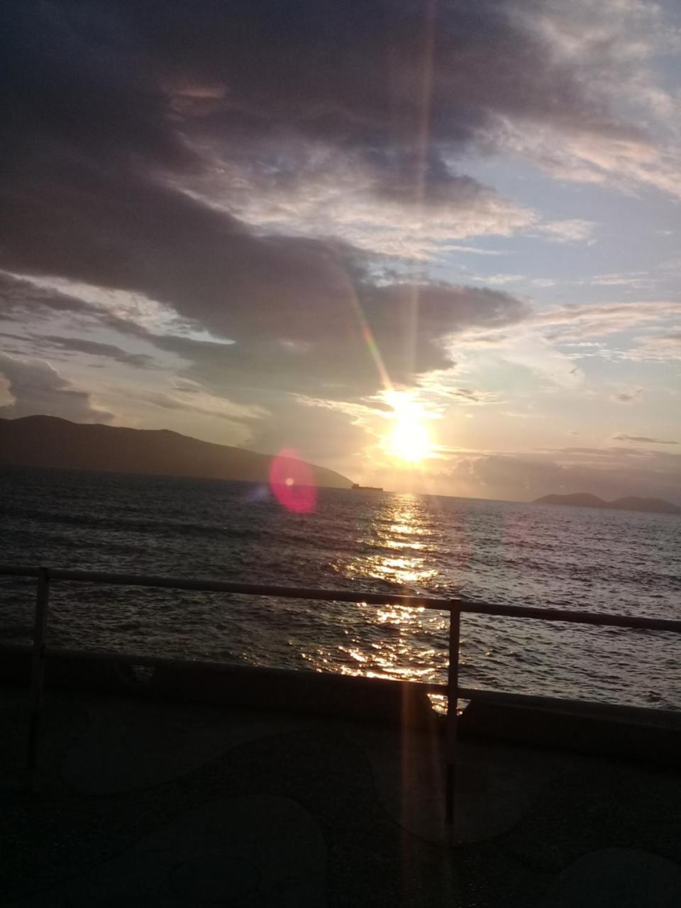 Sunset House Aurora&Ersi Apartment Orikum Ruang foto